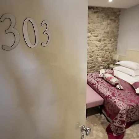 Hotel Heritage Antique