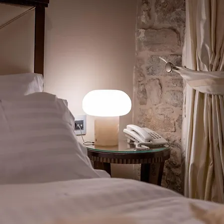 Heritage Antique Split