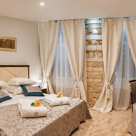 Hotel Heritage Antique 4*