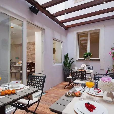 Heritage Antique Split