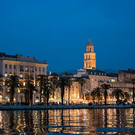 Hotel Heritage Antique 4*