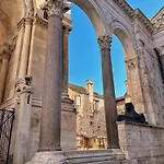 Hotel Heritage Antique Split
