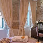 Heritage Antique 4*
